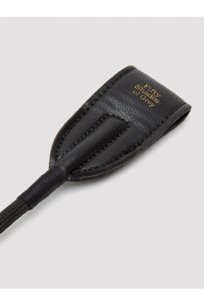 Черный стек Bound to You Faux Leather Riding Crop - 57 см.